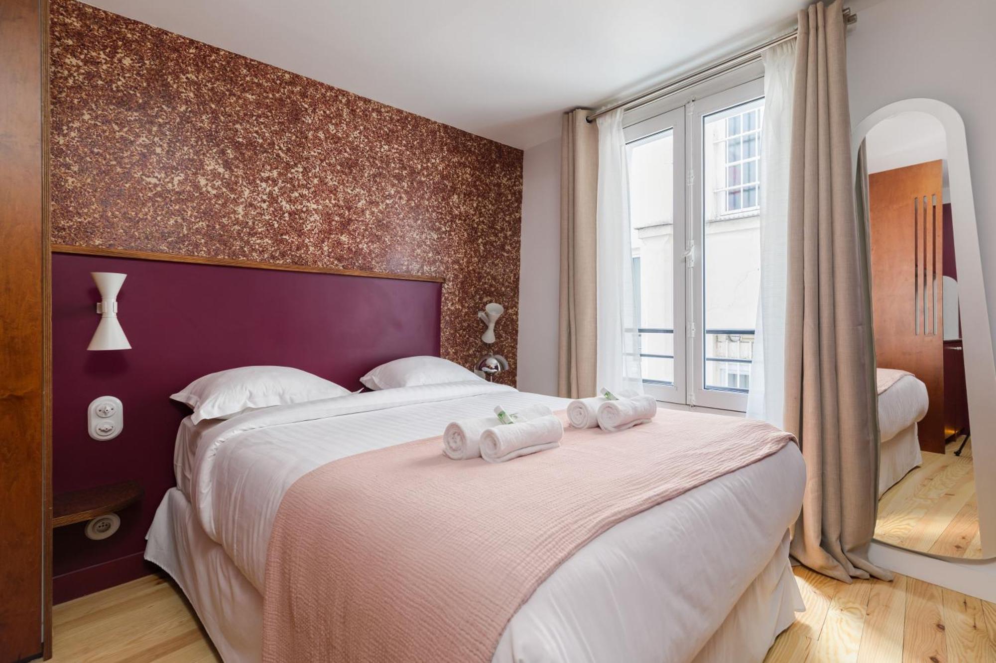 Апартаменты Paris La Belle - Marais Экстерьер фото